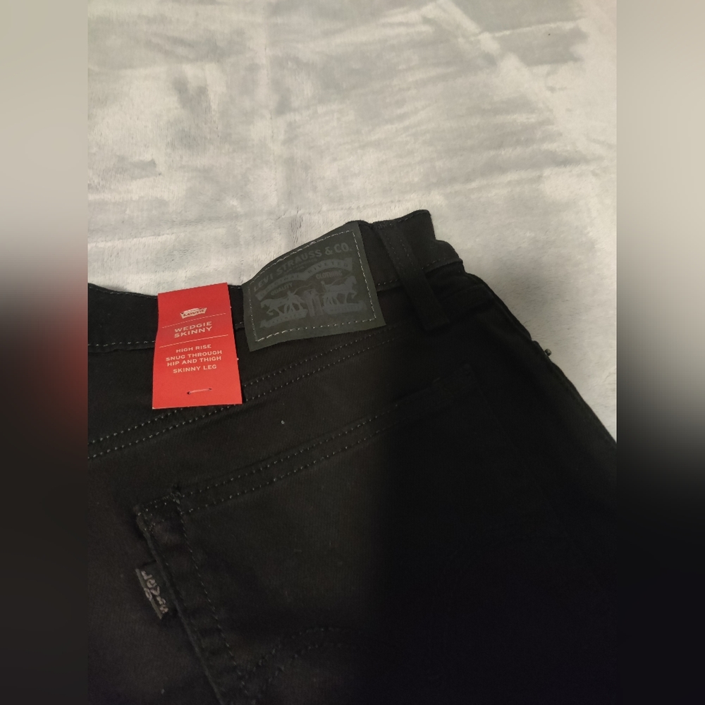 Wedgie Skinny Jean